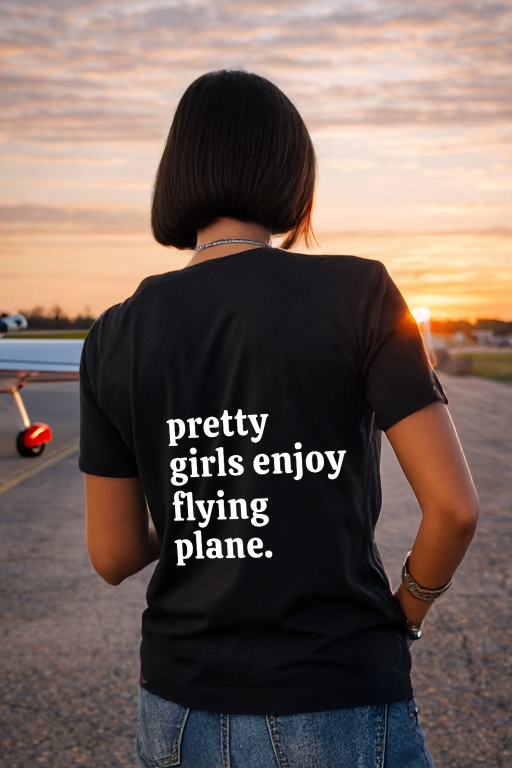 T-Shirt - Pretty girls enjoy flying plane Backprint